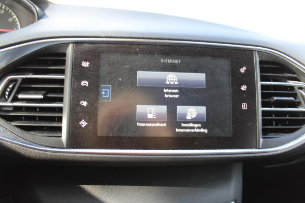 Peugeot 308 1.2 PureTech Blue Lease GT-line camera multimedia vol opties dealer onderhouden