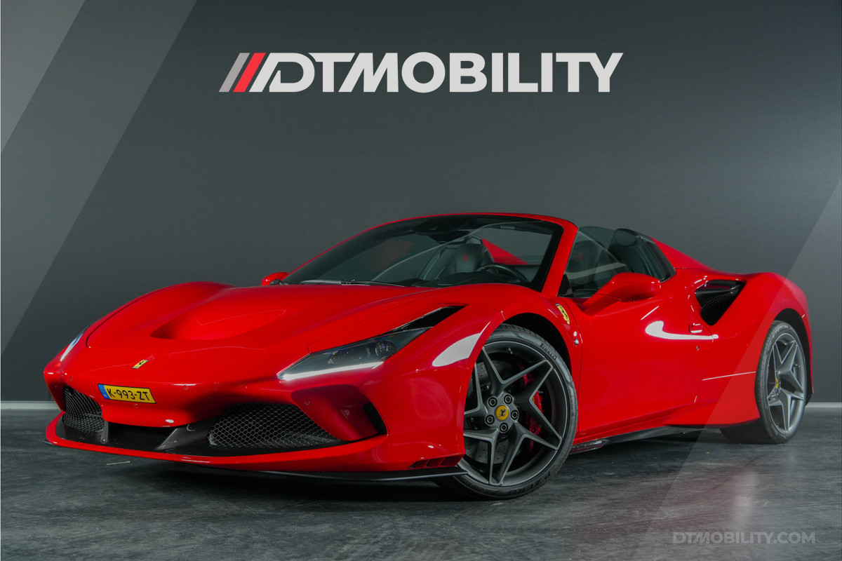 Ferrari F8 Spider 3.9 V8 HELE | Carbon | Lift | Passenger Display | Orig. NL | Ferrari F8 Spider 3.9 V8 HELE | Carbon | Lift | Passenger Display | Orig. NL |