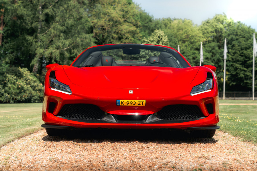 Ferrari F8 Spider 3.9 V8 HELE | Carbon | Lift | Passenger Display | Orig. NL |