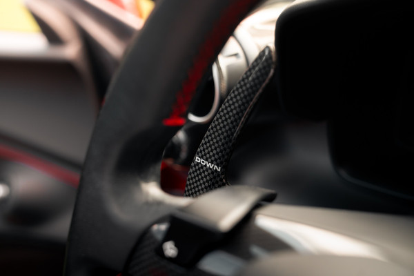 Ferrari F8 Spider 3.9 V8 HELE | Carbon | Lift | Passenger Display | Orig. NL |