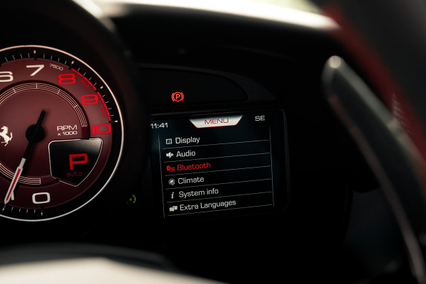 Ferrari F8 Spider 3.9 V8 HELE | Carbon | Lift | Passenger Display | Orig. NL |