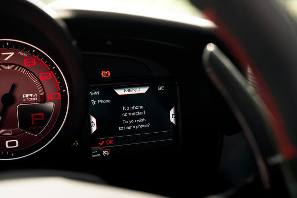 Ferrari F8 Spider 3.9 V8 HELE | Carbon | Lift | Passenger Display | Orig. NL |