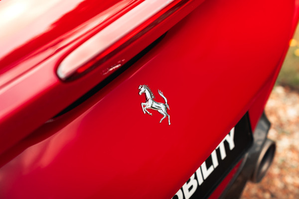 Ferrari F8 Spider 3.9 V8 HELE | Carbon | Lift | Passenger Display | Orig. NL |