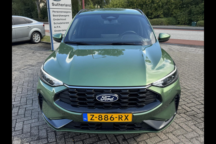 Ford Kuga 2.5 PHEV ST-Line 242pk Wegklapbare Trekhaak | Winterpack | Bursting Green | 19 inch Velgen | 2.100kg Trekgewicht | 1e Eigenaar Ford Kuga 2.5 PHEV ST-Line 242pk Wegklapbare Trekhaak | Winterpack | Bursting Green | 19 inch Velgen | 2.100kg Trekgewicht | 1e Eigenaar