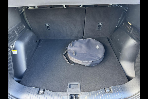 Ford Kuga 2.5 PHEV ST-Line 242pk Wegklapbare Trekhaak | Winterpack | Bursting Green | 19 inch Velgen | 2.100kg Trekgewicht | 1e Eigenaar Ford Kuga 2.5 PHEV ST-Line 242pk Wegklapbare Trekhaak | Winterpack | Bursting Green | 19 inch Velgen | 2.100kg Trekgewicht | 1e Eigenaar