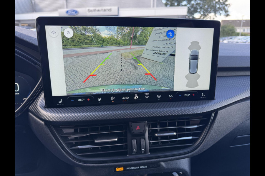 Ford Kuga 2.5 PHEV ST-Line 242pk Wegklapbare Trekhaak | Winterpack | Bursting Green | 19 inch Velgen | 2.100kg Trekgewicht | 1e Eigenaar Ford Kuga 2.5 PHEV ST-Line 242pk Wegklapbare Trekhaak | Winterpack | Bursting Green | 19 inch Velgen | 2.100kg Trekgewicht | 1e Eigenaar