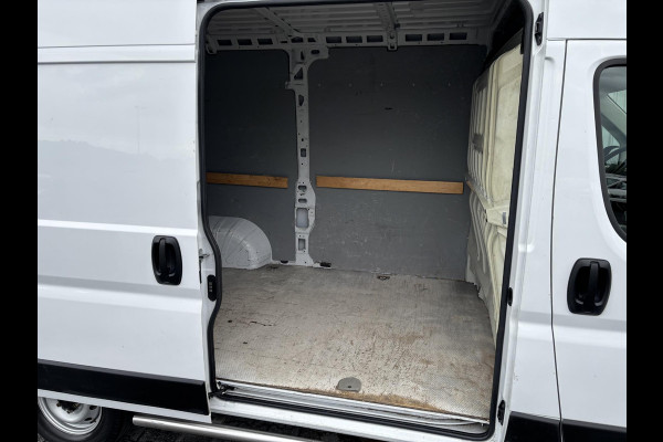 Fiat Ducato 30 2.3 MultiJet L2H2*3PERS*ECC*CRUISE*NAVI*CAM*