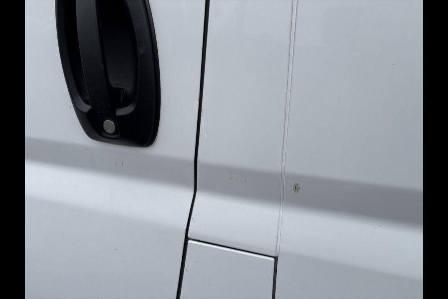 Fiat Ducato 30 2.3 MultiJet L2H2*3PERS*ECC*CRUISE*NAVI*CAM*