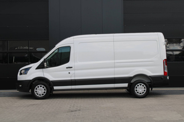 Ford Transit 350 2.0 TDCI L3H2 Trend 130pk - Cruise Control - DAB radio - Verwarmde Vooruit - Parkeersensoren - Rijklaar Ford Transit 350 2.0 TDCI L3H2 Trend 130pk - Cruise Control - DAB radio - Verwarmde Vooruit - Parkeersensoren - Rijklaar