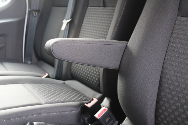 Ford Transit 350 2.0 TDCI L3H2 Trend 130pk - Cruise Control - DAB radio - Verwarmde Vooruit - Parkeersensoren - Rijklaar Ford Transit 350 2.0 TDCI L3H2 Trend 130pk - Cruise Control - DAB radio - Verwarmde Vooruit - Parkeersensoren - Rijklaar