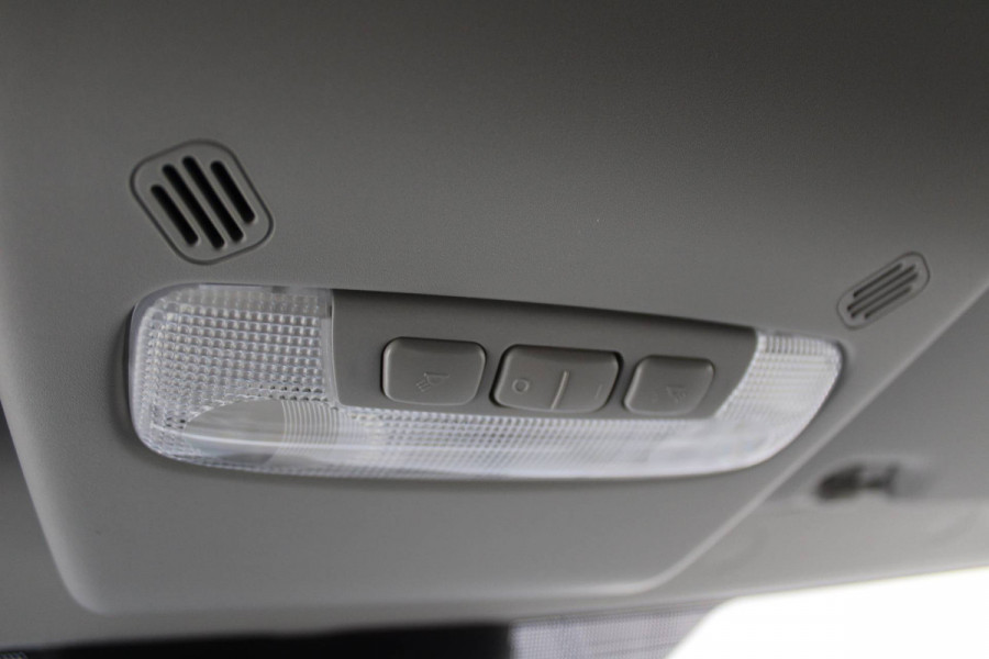 Ford Transit 350 2.0 TDCI L3H2 Trend 130pk - Cruise Control - DAB radio - Verwarmde Vooruit - Parkeersensoren - Rijklaar Ford Transit 350 2.0 TDCI L3H2 Trend 130pk - Cruise Control - DAB radio - Verwarmde Vooruit - Parkeersensoren - Rijklaar