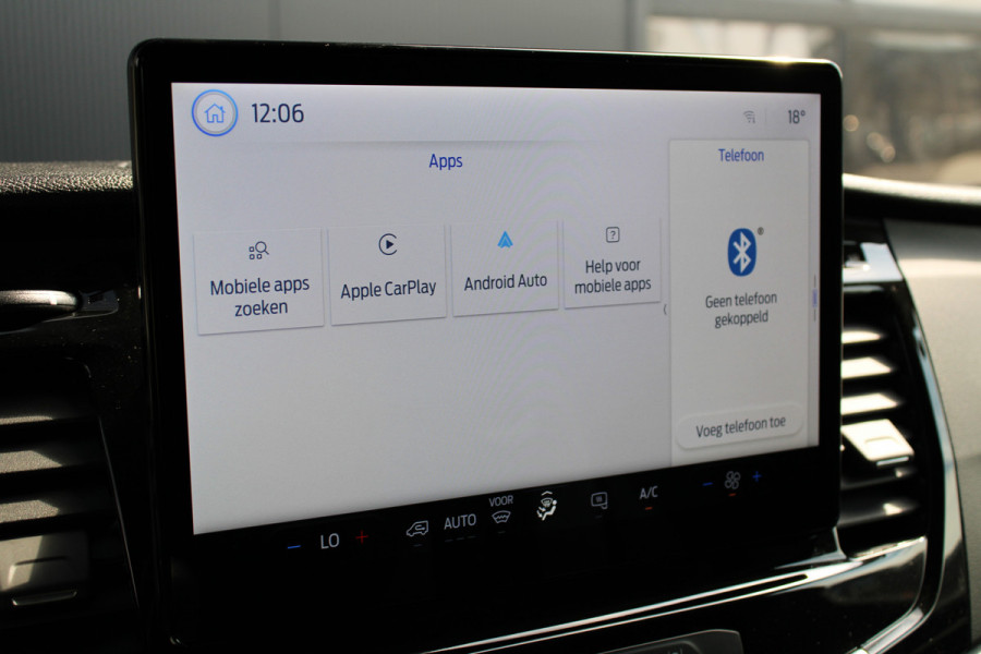 Ford Transit 350 2.0 TDCI L3H2 Trend 130pk Trend - Carplay - Android - 360 Camera - Climate - Cruise - Parkeersensoren - Rijklaar Ford Transit 350 2.0 TDCI L3H2 Trend 130pk Trend - Carplay - Android - 360 Camera - Climate - Cruise - Parkeersensoren - Rijklaar