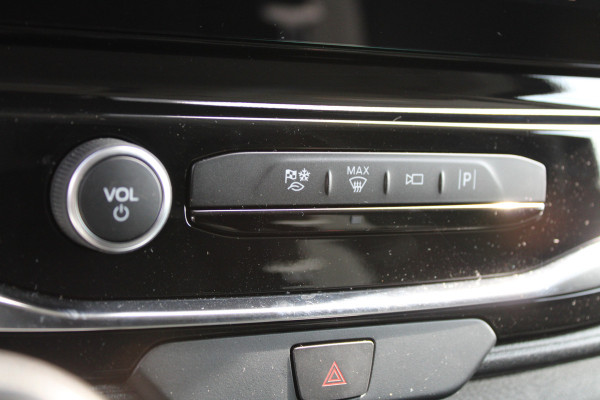 Ford Transit 350 2.0 TDCI L3H2 Trend 130pk Trend - Carplay - Android - 360 Camera - Climate - Cruise - Parkeersensoren - Rijklaar Ford Transit 350 2.0 TDCI L3H2 Trend 130pk Trend - Carplay - Android - 360 Camera - Climate - Cruise - Parkeersensoren - Rijklaar