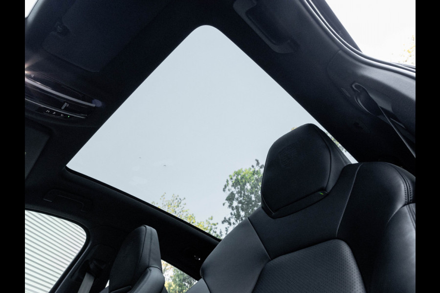 Porsche Cayenne Coupé 3.0 E-Hybrid - Pano - Sport Chrono - Trekhaak - Luchtvering - Achterasbesturing