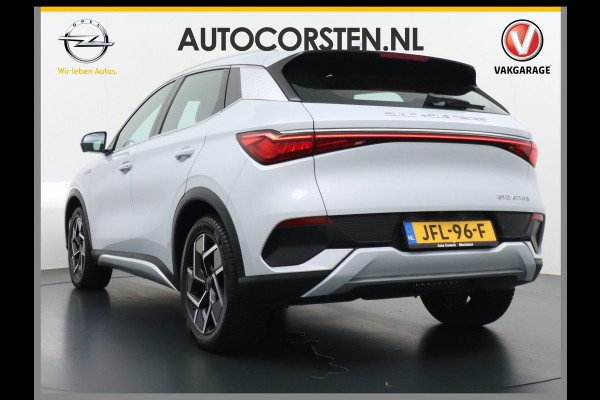 BYD ATTO 3 Design 60kWh Warmtepomp Apple Carplay Android Auto 360°Camera Panoramadak Adaptieve Cruise Control Verkeersbord detectie WiFi Warmtepomp DAB Led Rijstrooksensor Fabrieksgarantie tot 31-7-2029/150.000km Garantie op de tractiebatterij tot 31-7-2031/200.000km