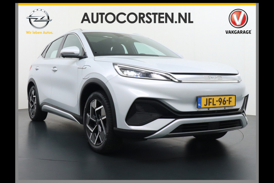 BYD ATTO 3 Design 60kWh Warmtepomp Apple Carplay Android Auto 360°Camera Panoramadak Adaptieve Cruise Control Verkeersbord detectie WiFi Warmtepomp DAB Led Rijstrooksensor Fabrieksgarantie tot 31-7-2029/150.000km Garantie op de tractiebatterij tot 31-7-2031/200.000km