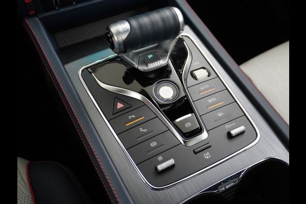 BYD ATTO 3 Design 60kWh Warmtepomp Apple Carplay Android Auto 360°Camera Panoramadak Adaptieve Cruise Control Verkeersbord detectie WiFi Warmtepomp DAB Led Rijstrooksensor Fabrieksgarantie tot 31-7-2029/150.000km Garantie op de tractiebatterij tot 31-7-2031/200.000km