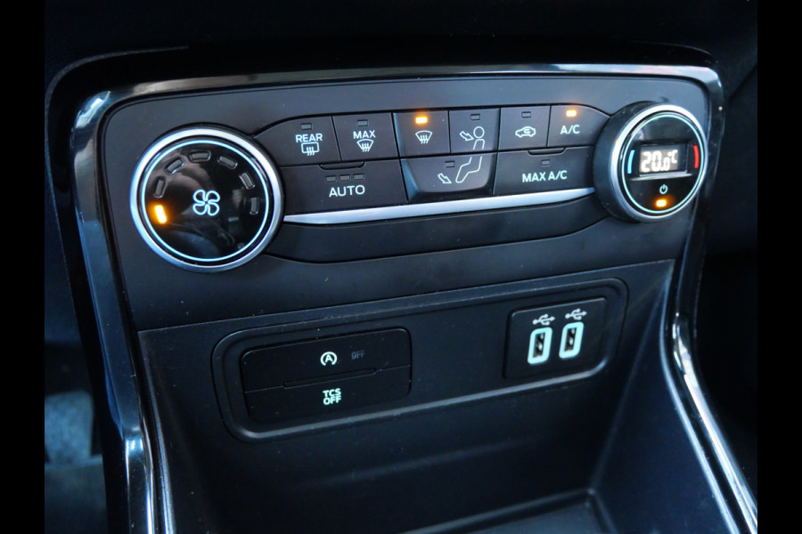 Ford EcoSport 1.0 ECOBOOST TITANIUM | CRUISE | CLIMA | CARPLAY | NL-AUTO | 125 PK Ford EcoSport 1.0 ECOBOOST TITANIUM | CRUISE | CLIMA | CARPLAY | NL-AUTO | 125 PK