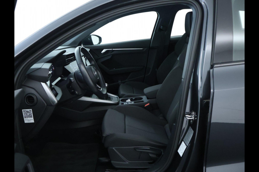 Audi A3 Sportback 30 TFSI Business edition Virtual Cockpit | CarPlay | LED