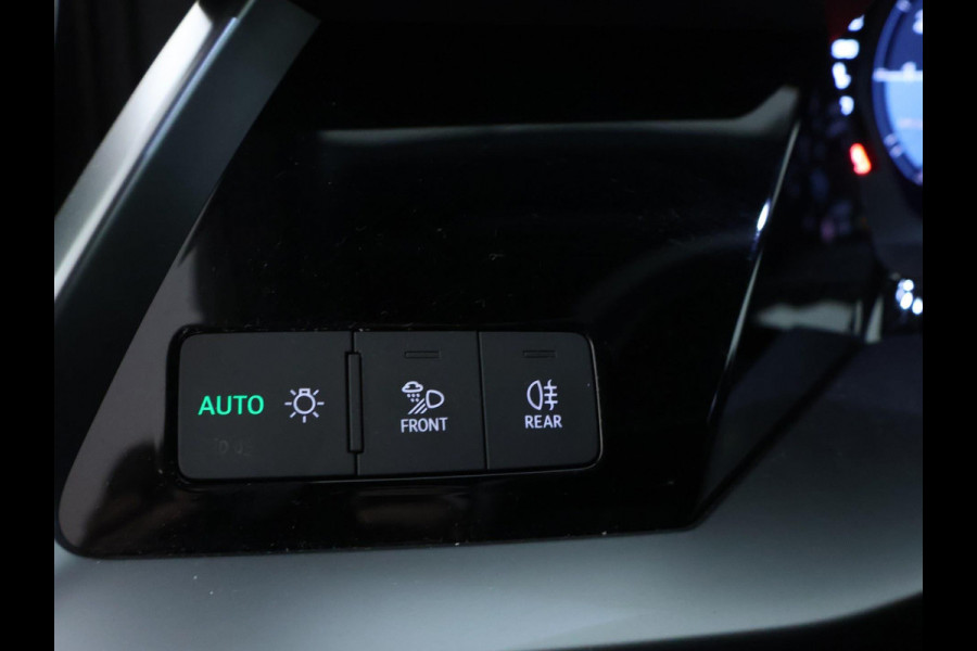 Audi A3 Sportback 30 TFSI Business edition Virtual Cockpit | CarPlay | LED