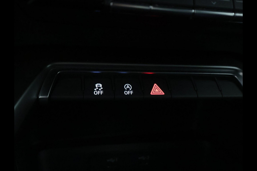 Audi A3 Sportback 30 TFSI Business edition Virtual Cockpit | CarPlay | LED