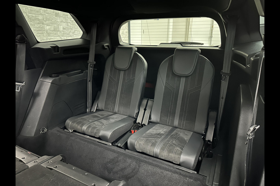 Peugeot 5008 130pk GT Line 7 Persoons | 360 Camera | ACC | Trekhaak | Isofix | Stoelverwarming | Carplay | Rijklaarprijs incl; Bovag Garantie en Afleverbeurt. | Climate Control | LED-Verlichting | Dodehoek | Sfeerverlichting | Keyless-Start |