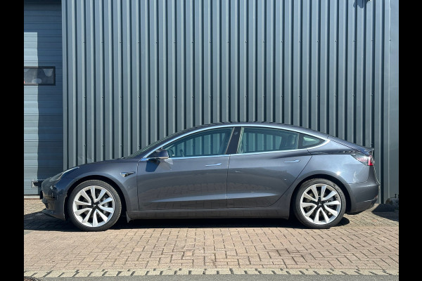 Tesla Model 3 Standard RWD Plus 60 kWh Trekhak