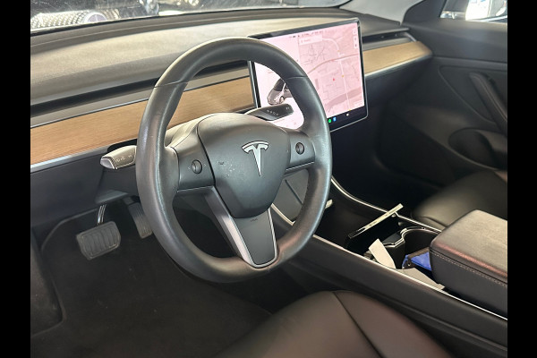 Tesla Model 3 Standard RWD Plus 60 kWh Trekhak