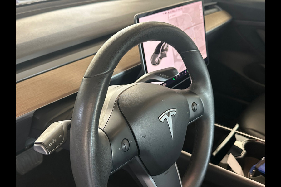 Tesla Model 3 Standard RWD Plus 60 kWh Trekhak