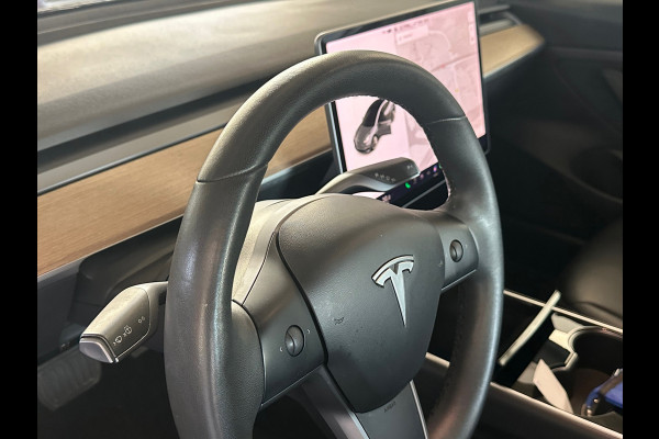 Tesla Model 3 Standard RWD Plus 60 kWh Trekhak