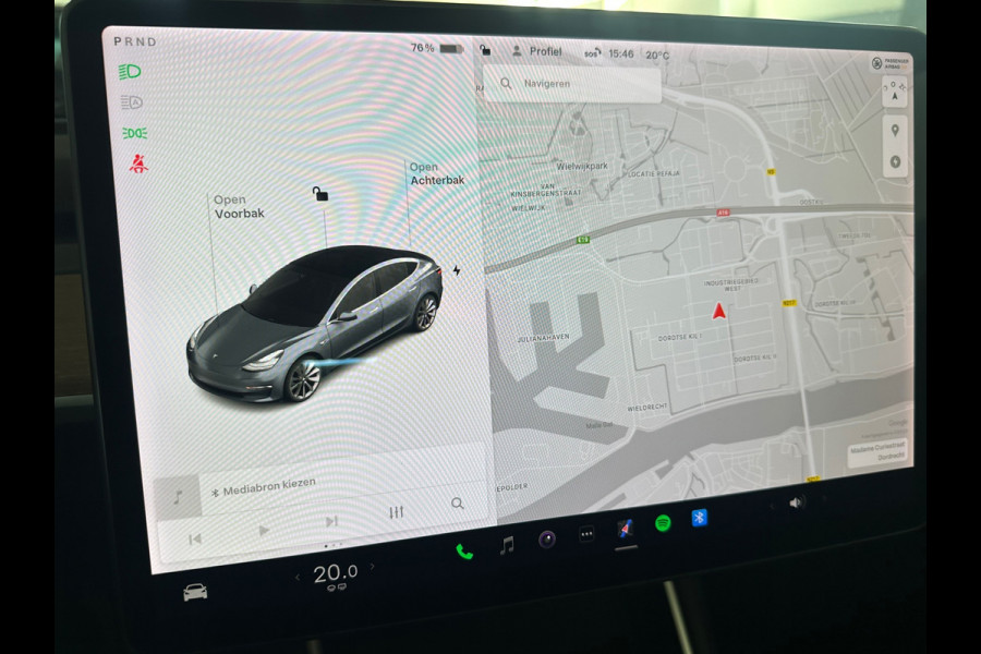 Tesla Model 3 Standard RWD Plus 60 kWh Trekhak