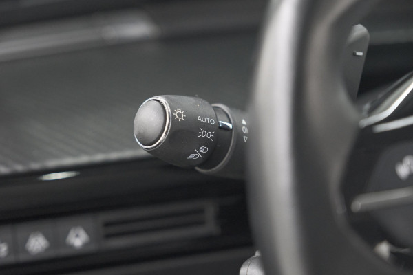 Peugeot 508 PureTech 130 EAT8 Allure Pack Business | Adaptieve Cruise Control | Camera | Apple Carplay | Elektronische Kofferklep Peugeot 508 PureTech 130 EAT8 Allure Pack Business | Adaptieve Cruise Control | Camera | Apple Carplay | Elektronische Kofferklep