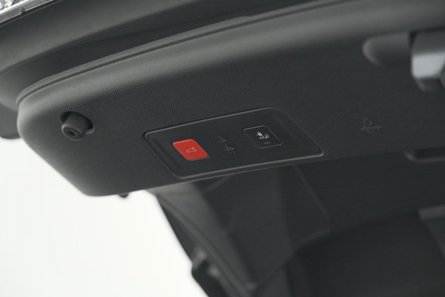 Peugeot 508 PureTech 130 EAT8 Allure Pack Business | Adaptieve Cruise Control | Camera | Apple Carplay | Elektronische Kofferklep Peugeot 508 PureTech 130 EAT8 Allure Pack Business | Adaptieve Cruise Control | Camera | Apple Carplay | Elektronische Kofferklep