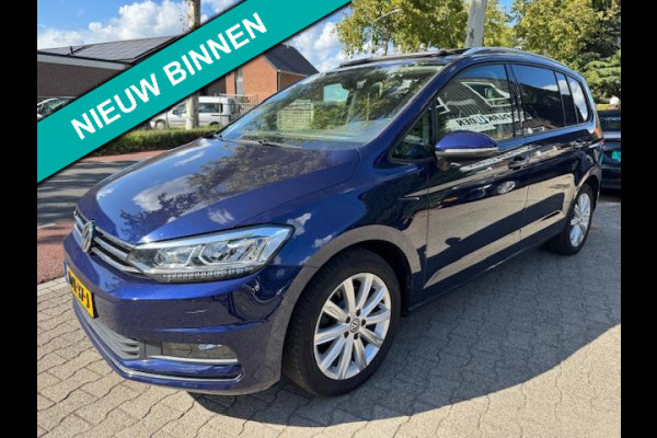 Volkswagen Touran 1.5 TSI Automaat Comfortline Business 7p LEd,Panorama,Nav/Camera