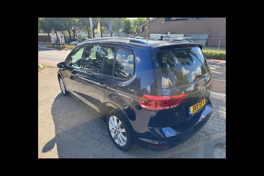 Volkswagen Touran 1.5 TSI Automaat Comfortline Business 7p LEd,Panorama,Nav/Camera