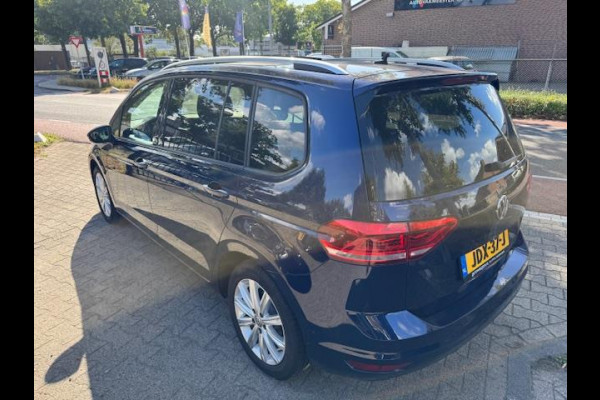 Volkswagen Touran 1.5 TSI Automaat Comfortline Business 7p LEd,Panorama,Nav/Camera