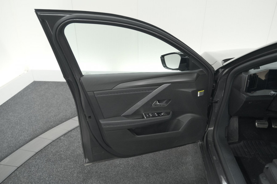 Opel Astra Sports Tourer Turbo 131 AT8 GS | 360 Camera | Adaptieve Cruise Control | Pack Winter | Apple Carplay