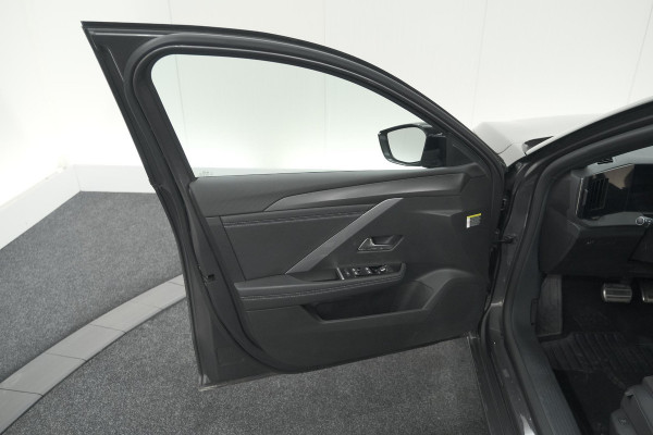 Opel Astra Sports Tourer Turbo 131 AT8 GS | 360 Camera | Adaptieve Cruise Control | Pack Winter | Apple Carplay