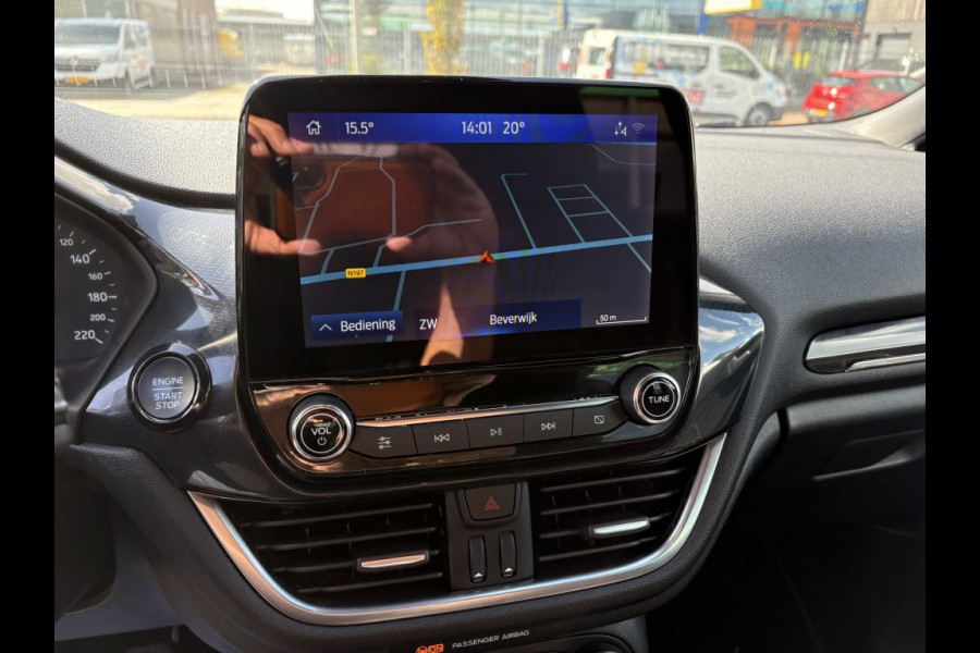 Ford Fiesta 1.0 EcoBoost Hybrid ST-Line X Ford Fiesta 1.0 EcoBoost Hybrid ST-Line X