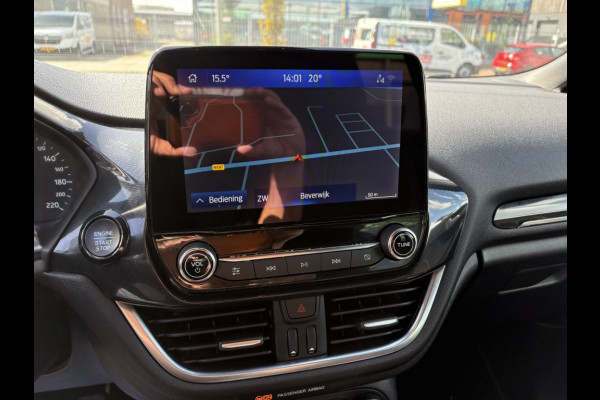 Ford Fiesta 1.0 EcoBoost Hybrid ST-Line X Ford Fiesta 1.0 EcoBoost Hybrid ST-Line X