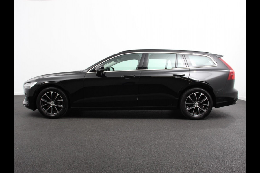 Volvo V60 2.0 B4 Momentum Climate control Cruise control adaptieve Parkeersensoren Achteruitrijd camera LED Verwarmde voorstoelen Lane assist Apple Carplay/ Android Auto