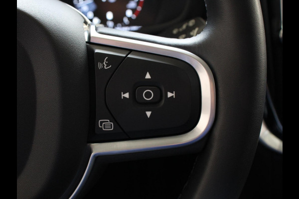 Volvo V60 2.0 B4 Momentum Climate control Cruise control adaptieve Parkeersensoren Achteruitrijd camera LED Verwarmde voorstoelen Lane assist Apple Carplay/ Android Auto