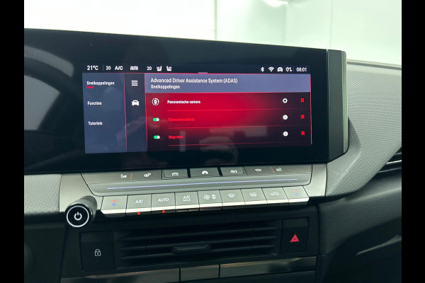 Opel Astra Sports Tourer 1.2 Ultimate Automaat | Panorama schuif/kanteldak | Apple Carplay / Andoid Auto | Leder | Navigatie | Stoel/stuur verwarming | 360 camera | LED |