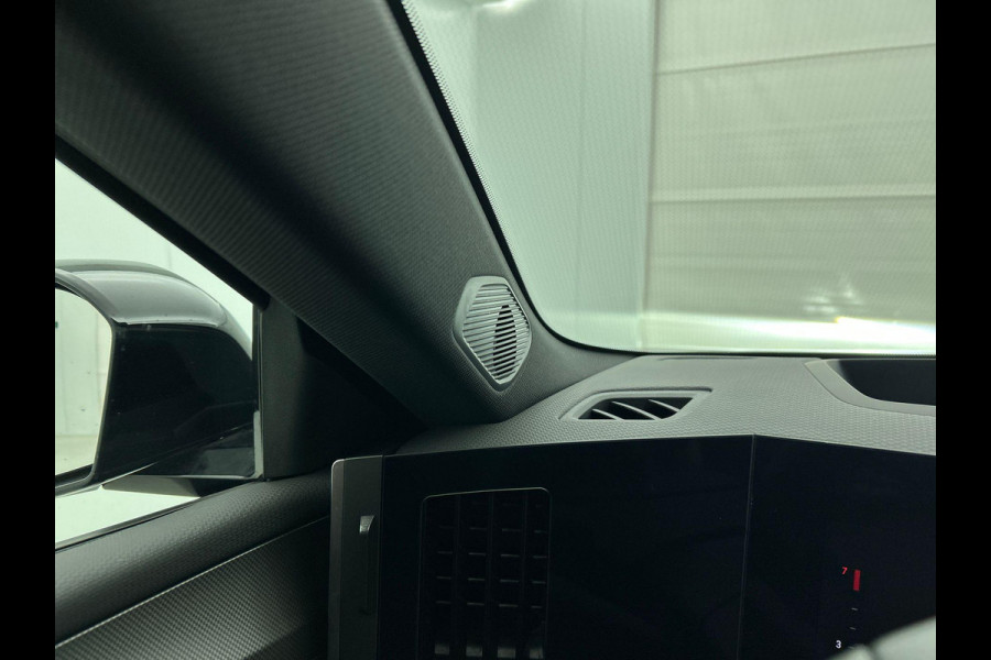 Opel Astra Sports Tourer 1.2 Ultimate Automaat | Panorama schuif/kanteldak | Apple Carplay / Andoid Auto | Leder | Navigatie | Stoel/stuur verwarming | 360 camera | LED |