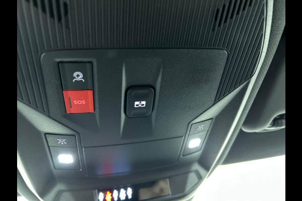 Opel Astra Sports Tourer 1.2 Ultimate Automaat | Panorama schuif/kanteldak | Apple Carplay / Andoid Auto | Leder | Navigatie | Stoel/stuur verwarming | 360 camera | LED |