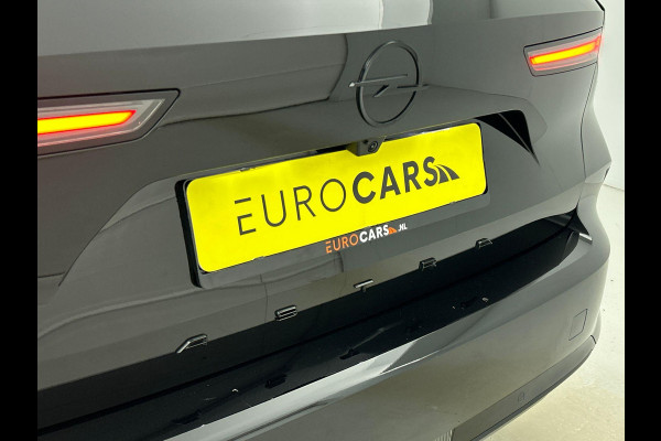 Opel Astra Sports Tourer 1.2 Ultimate Automaat | Panorama schuif/kanteldak | Apple Carplay / Andoid Auto | Leder | Navigatie | Stoel/stuur verwarming | 360 camera | LED |