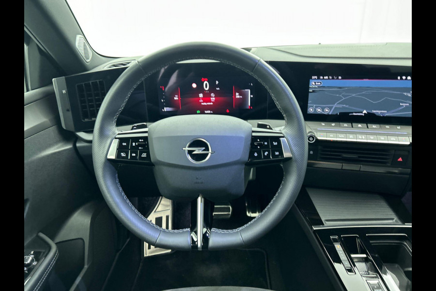 Opel Astra Sports Tourer 1.2 Ultimate Automaat | Panorama schuif/kanteldak | Apple Carplay / Andoid Auto | Leder | Navigatie | Stoel/stuur verwarming | 360 camera | LED |