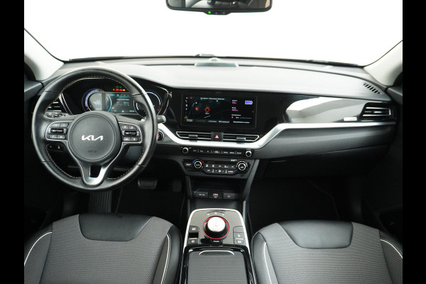 Kia e-Niro 64kWh Warmtepomp Camera 3-Fase Laden Pdc Apple Carplay Android Auto Adaptieve Cruise Control Navi DynamicLine Ecc Led Keyless Rijstrooksensor Bluetooth 100% Dealeronderhouden
