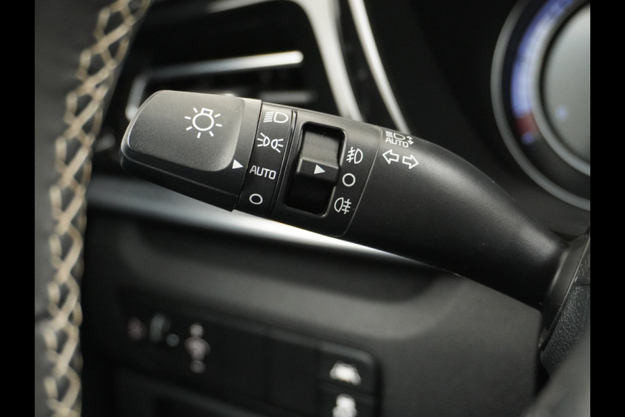 Kia e-Niro 64kWh Warmtepomp Camera 3-Fase Laden Pdc Apple Carplay Android Auto Adaptieve Cruise Control Navi DynamicLine Ecc Led Keyless Rijstrooksensor Bluetooth 100% Dealeronderhouden