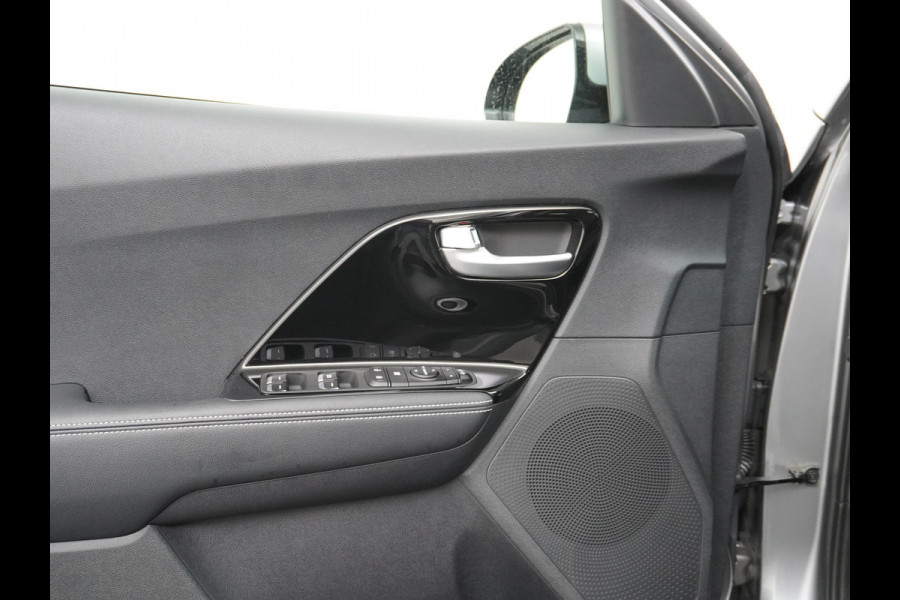Kia e-Niro 64kWh Warmtepomp Camera 3-Fase Laden Pdc Apple Carplay Android Auto Adaptieve Cruise Control Navi DynamicLine Ecc Led Keyless Rijstrooksensor Bluetooth 100% Dealeronderhouden